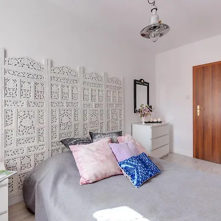 Apartament Karlikowski Młyn - Z 1 Sypialnią Sopot